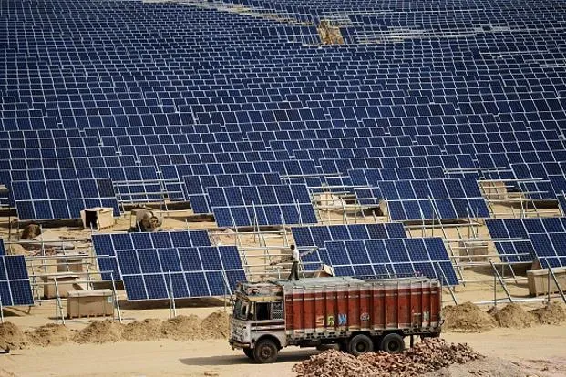 India's Largest Solar Park: Bhadla Solar Park Achieves 2.7 GW Capacity